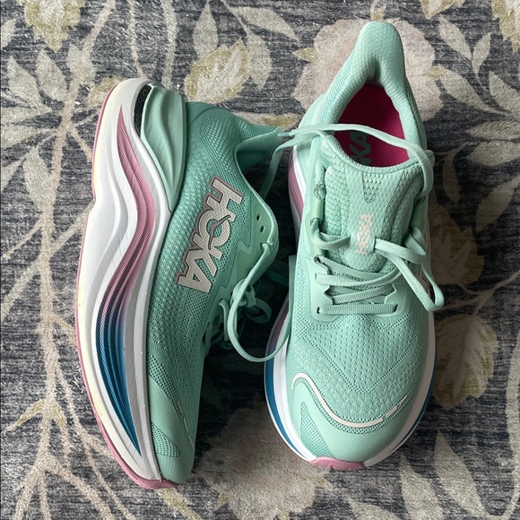 Hoka Shoes - HOKA Women's Mint SkywardX Running Shoes 8.5